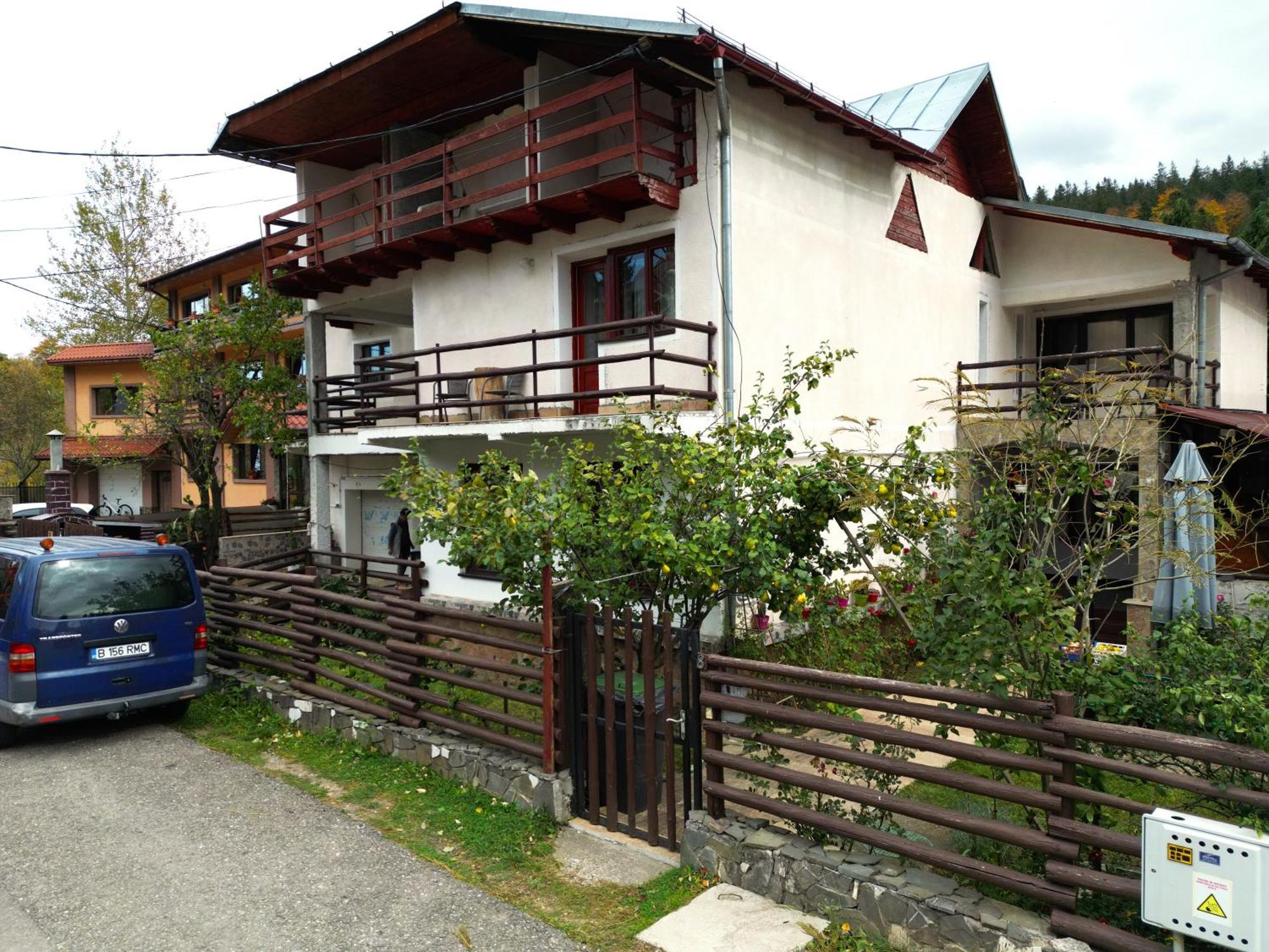Vila Nik บุชเตนี ภายนอก รูปภาพ